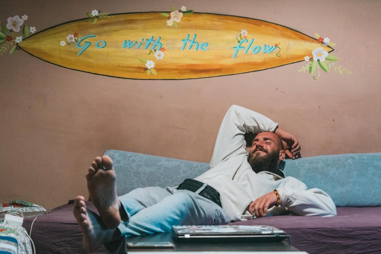 Surf House Hostel Callao Salvaje Bagian luar foto